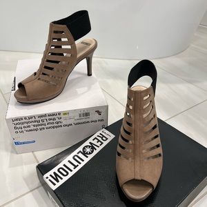 Comfort Heels ankle bootie with sneaker sole